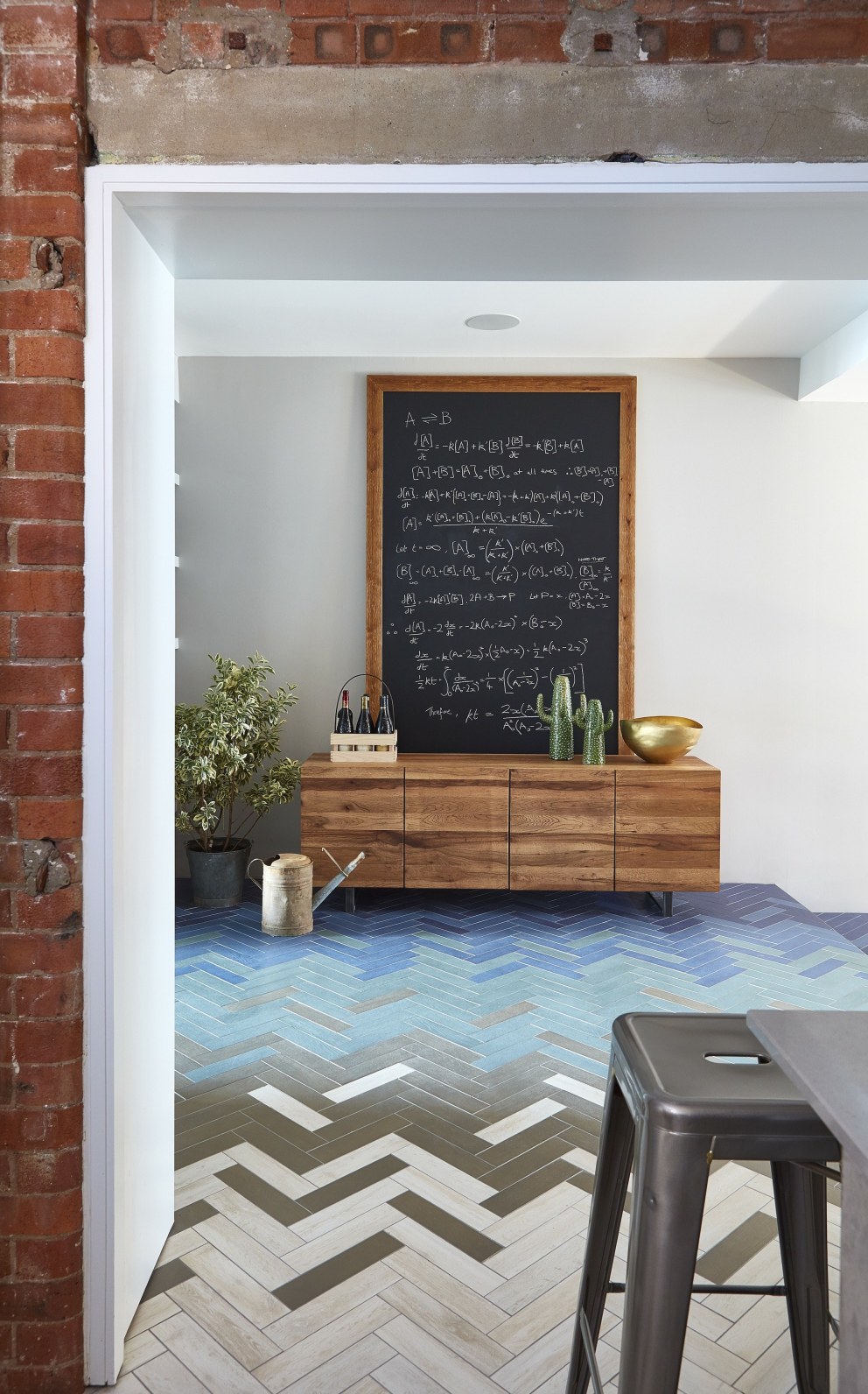 Old Street Warehouse | Old Street kitchen with staggered coloured tiles | Interior Designers